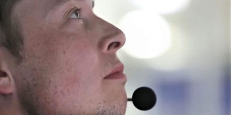 Elon Musk Offers to Buy 100% of Twitter, Calls it ‘Best and Final Offer’