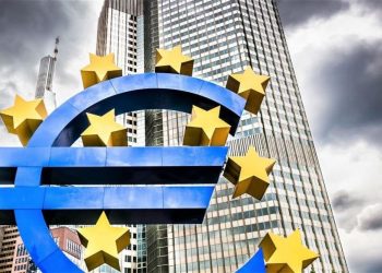 Bitcoin Fluctuates as European Central Bank Offers Cautious Tone on Monetary Policy Tightening