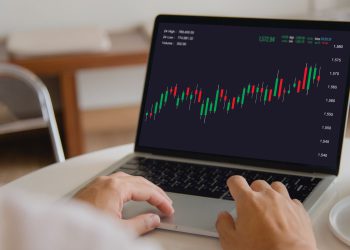 Cardano eyes $0.2772 as bullish sentiment builds